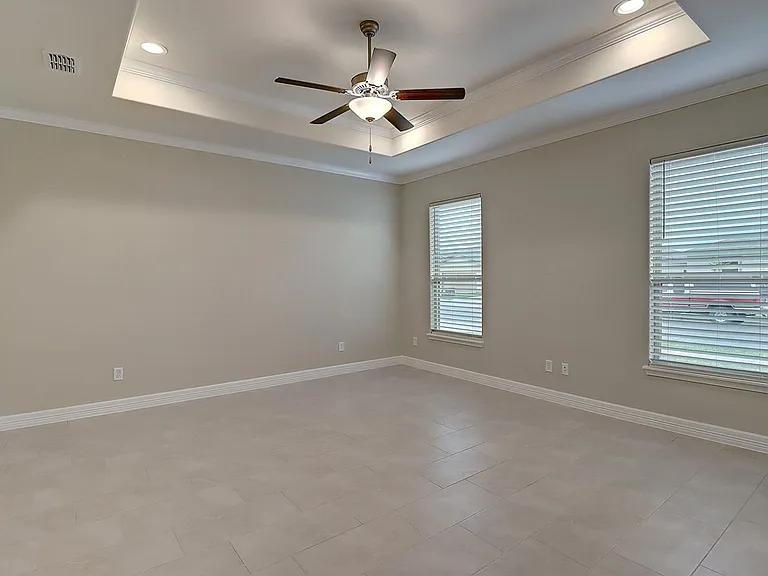 2202 Crystal Bay Dr — Photo 24