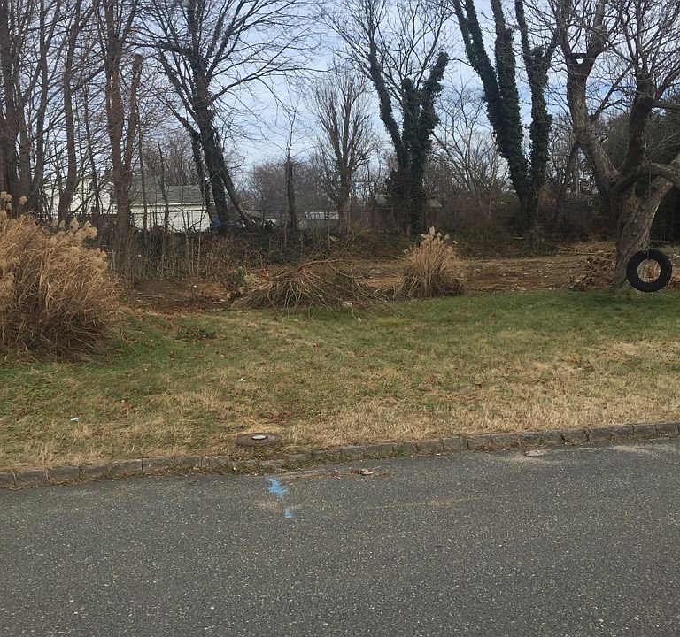 2nd image of 1 Eastbourne Ave