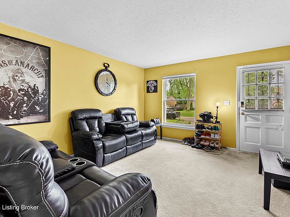 5th image of 6511 Maravian Dr