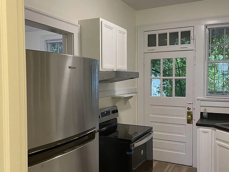 921 Gregg St #1 — Photo 7