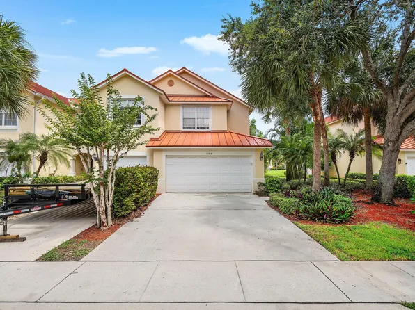 1154 PINEWOOD LAKE Court, Greenacres, FL 33415