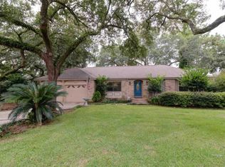5425 Pond View Dr, Milton, FL 32570