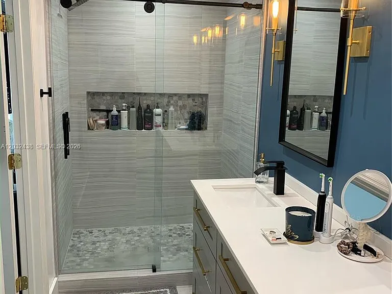 223 SW 120th Ave #0 — Photo 16