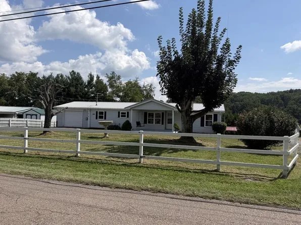 31330 Old Stage Rd, Glade Spring, VA 24340