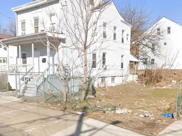 84 E Main St, Paterson, NJ 07522