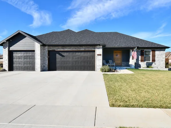 1943 N Vineyard Place, Strafford, MO 65757