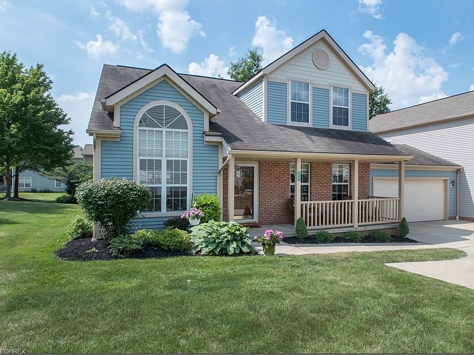 1st image of 8683 Foxwood Ln