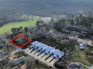 939 Avenue J Pl, Conroe, TX 77301