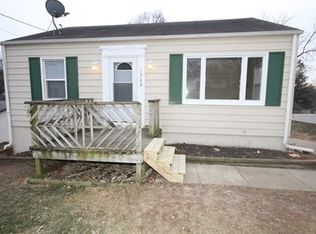 1202 Rittenhouse St, Des Moines, IA 50315