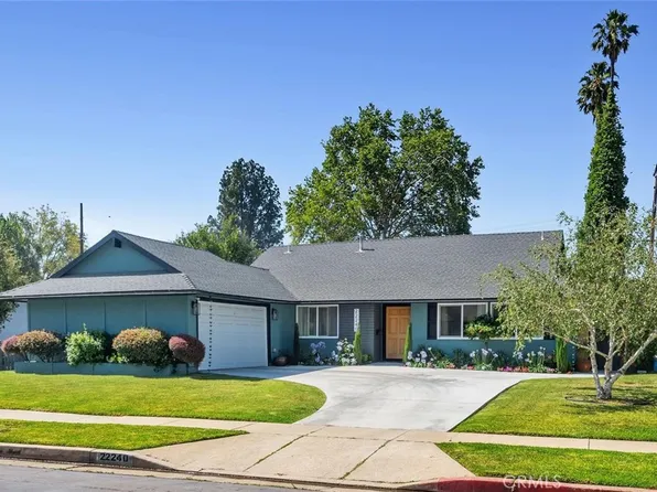 22240 Hart St, Canoga Park, CA 91303