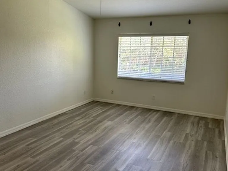 27103 Matheson Ave #206 — Photo 15