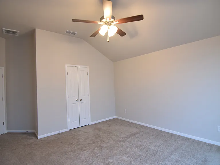 1250 Lakeway Crossing Dr — Photo 12