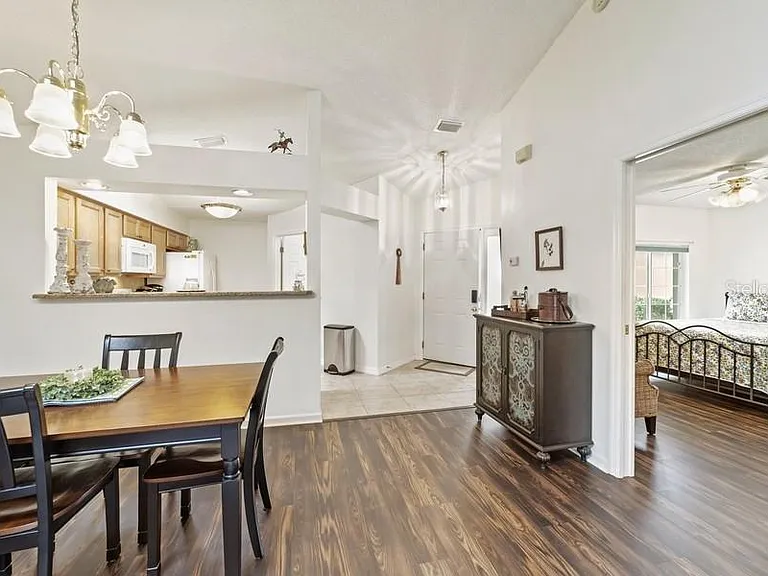 2038 NW 50th Ave — Photo 5