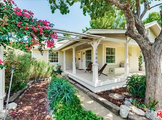 2986 Bargen Way, Altadena, CA 91001