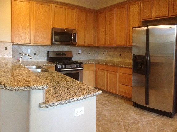 2nd image of 5837 Riverbank Cir