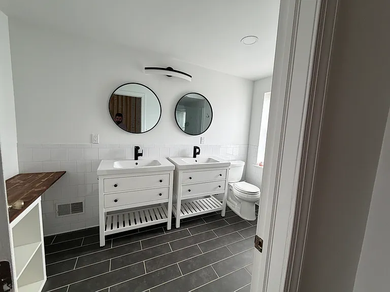2032 E Huntingdon St — Photo 23