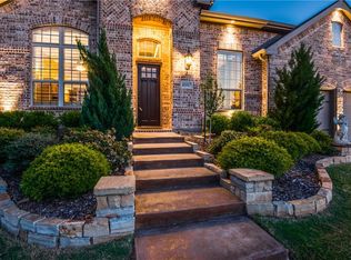 10917 Autumn Leaf Ct, Argyle, TX 76226