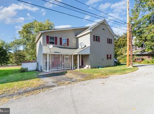 349 River Rd, Dalmatia, PA 17017