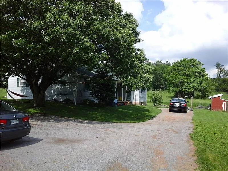 204 Salem Church Rd photo 1