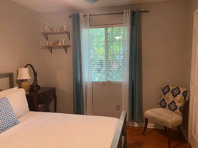 1804 Holly St — Photo 13