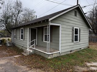 510 1/2 E 10th St, Ada, OK 74820