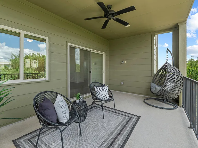 5315 La Crosse Ave #11 — Photo 33