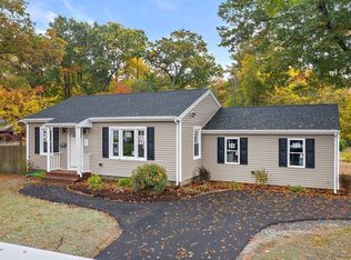 7 Acorn Rd, Whitman, MA 02382