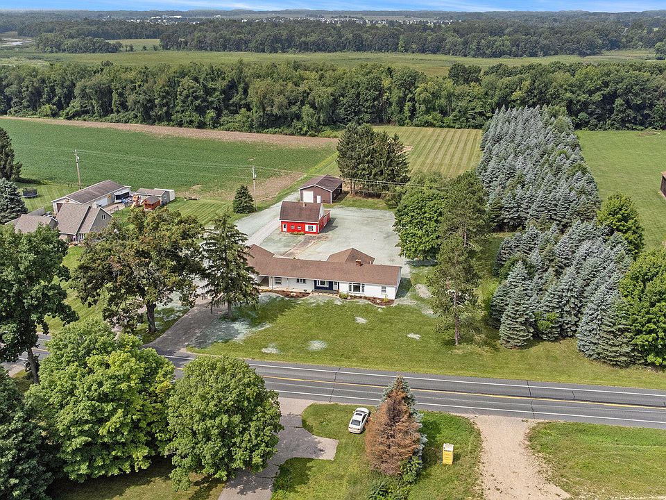 12000 S Sprinkle Rd, Vicksburg, MI 49097 | Zillow