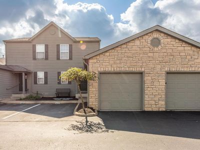 4017 Meadowleigh Way #29C, Columbus, OH, 43230