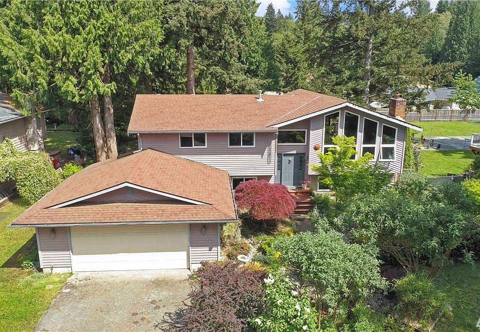 Welcome to Highland Meadows and 33922 133rd Ave SE in East Auburn.