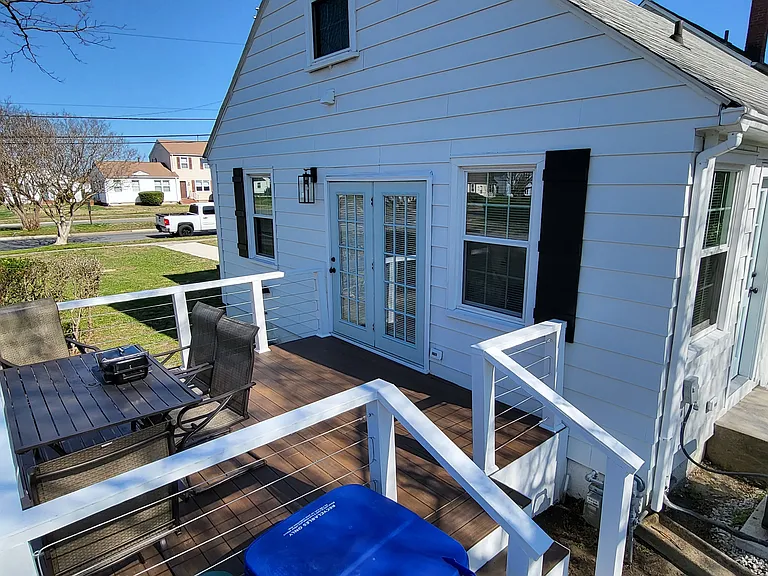 1517 Roanoke Ave — Photo 13