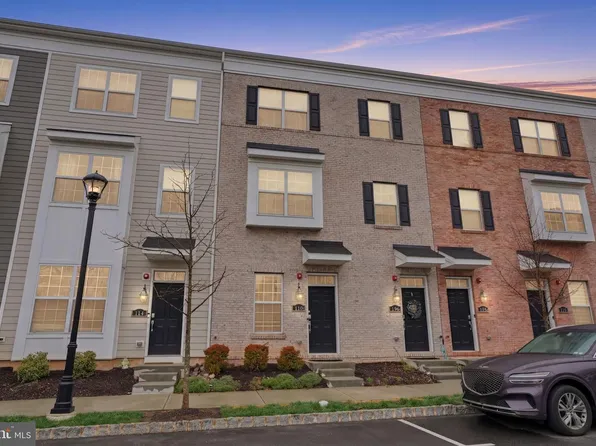 116 Annapolis St #A, Bensalem, PA 19020