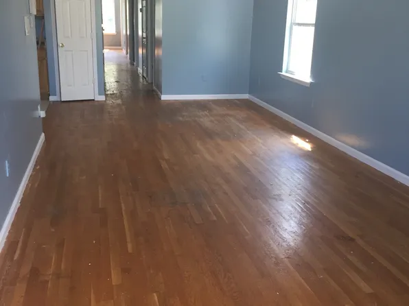 28 Kent St, Newark, NJ 07108