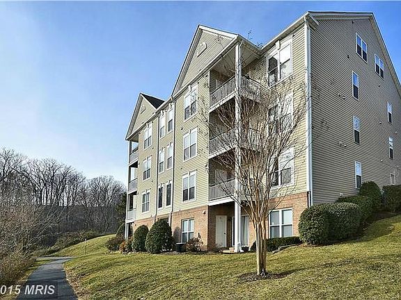 4th image of 6587 Grange Ln Unit 204