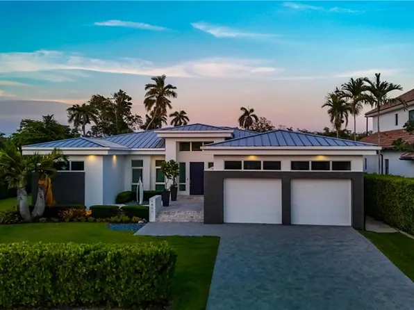 1807 Snook DR, NAPLES, FL 34102