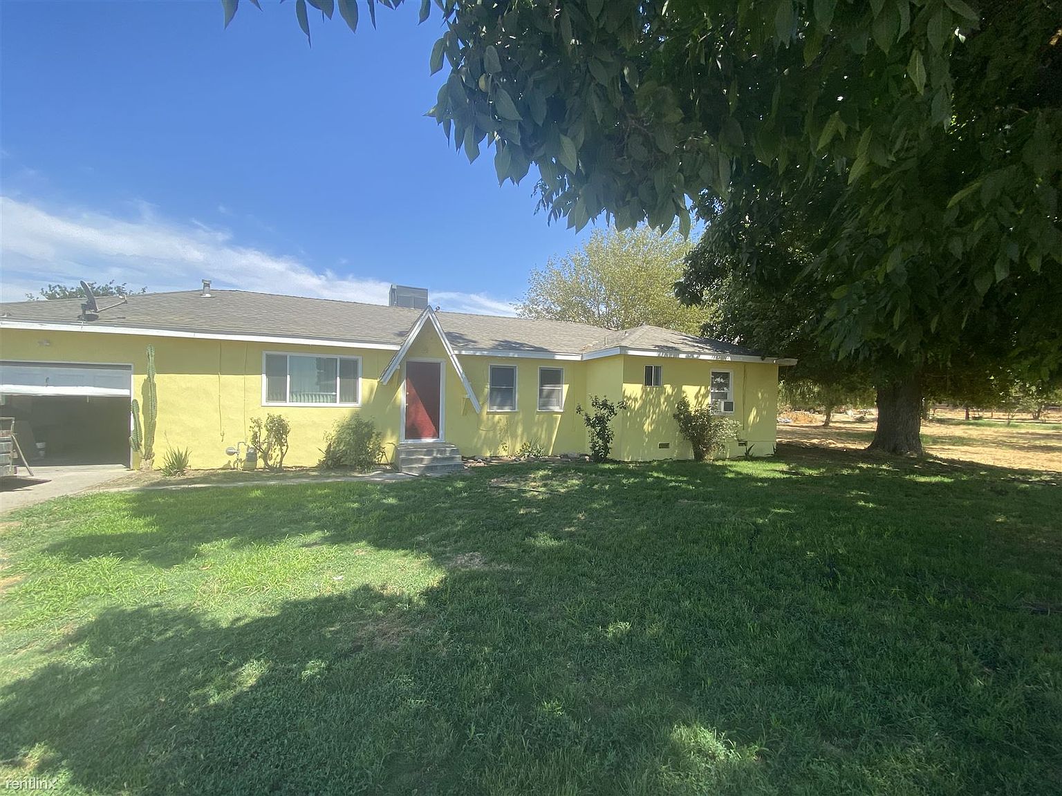 10845 14 1/2 Ave, Armona, CA 93202 Zillow