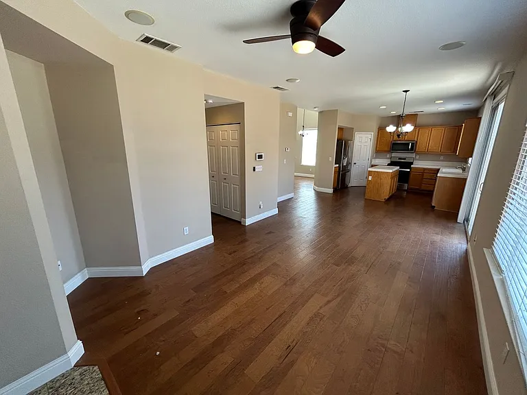 667 Harold Smith Dr — Photo 7