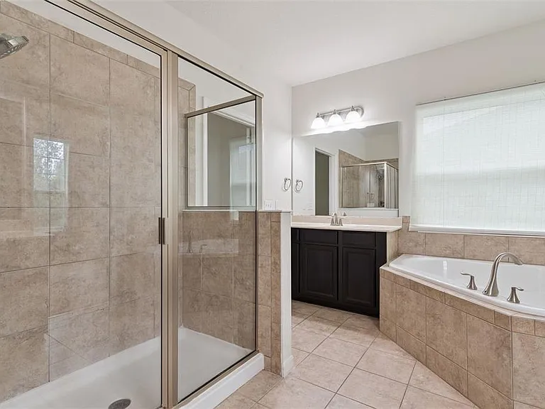 660 Fanning Dr — Photo 30