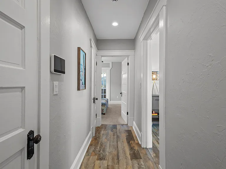 633 Virginia Dr — Photo 18