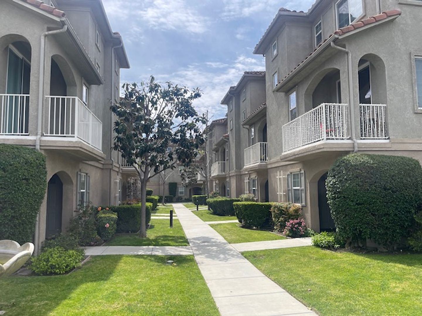 5650 E Santa Ana St