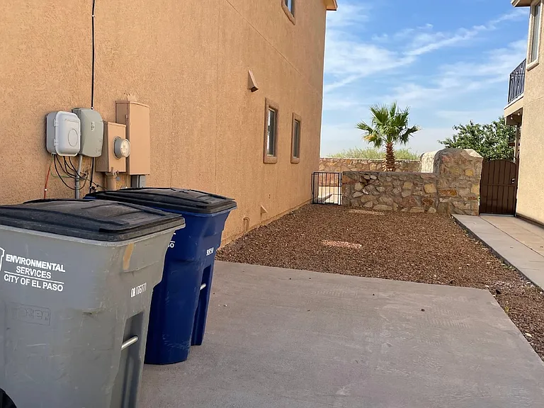 12960 Cozy Cove Ave — Photo 53