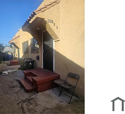 5507 1/2 S Normandie Ave — Photo 2