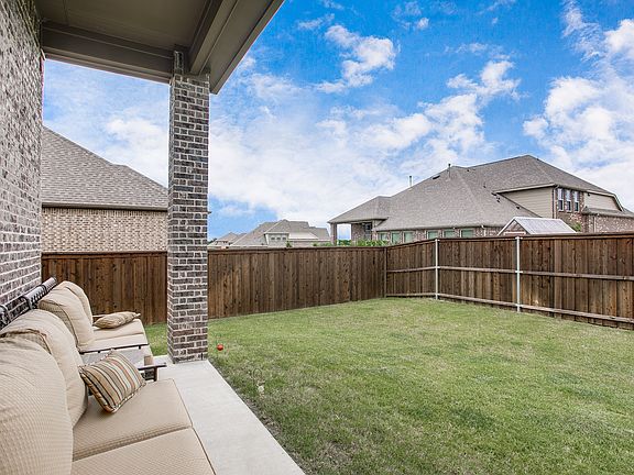 2nd image of 1406 Corrara Dr