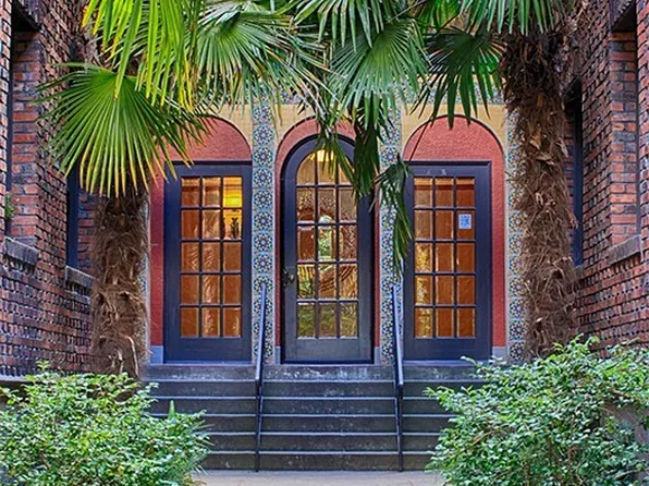 Zenabe Court Apartments (Schp01), 708 NW 20th Ave #C442463a0, Portland, OR 97209