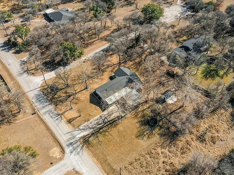 100 Hill Top Ct — Photo 17