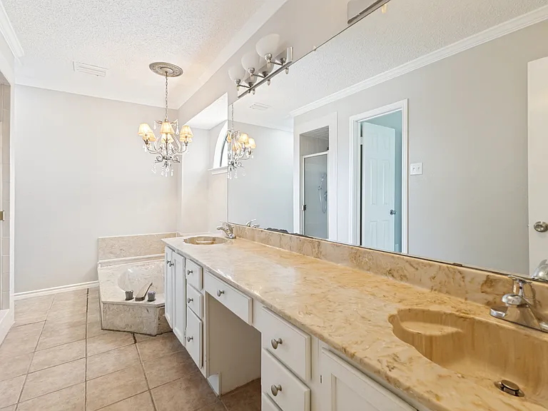 4111 Ocean Reef St — Photo 16
