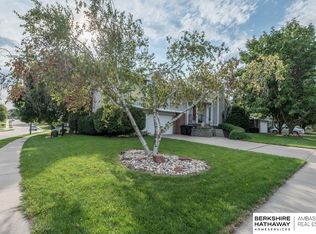 6405 S 162nd Ave, Omaha, NE 68135