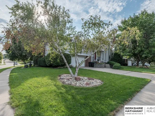 6405 S 162nd Ave, Omaha, NE 68135