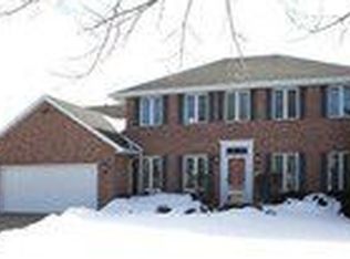 33 Olde Paltzer Ln, Appleton, WI 54913