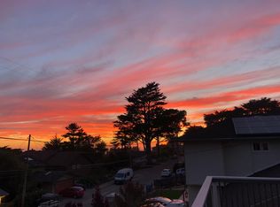 787 Kelmore St, Moss Beach, CA 94038